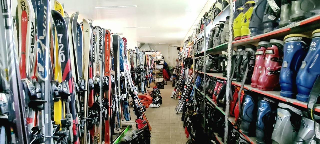 Gosciniec Na Stoku Pokoje 2,3,4 Osobowe, Cisza, Spokoj, Widok Na Stok Narciarski, Lasy, Laki Bobliwo Exterior foto