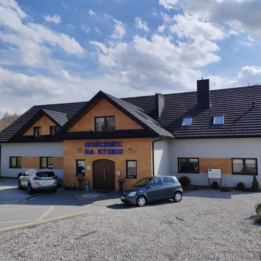 Gosciniec Na Stoku Pokoje 2,3,4 Osobowe, Cisza, Spokoj, Widok Na Stok Narciarski, Lasy, Laki Bobliwo Exterior foto